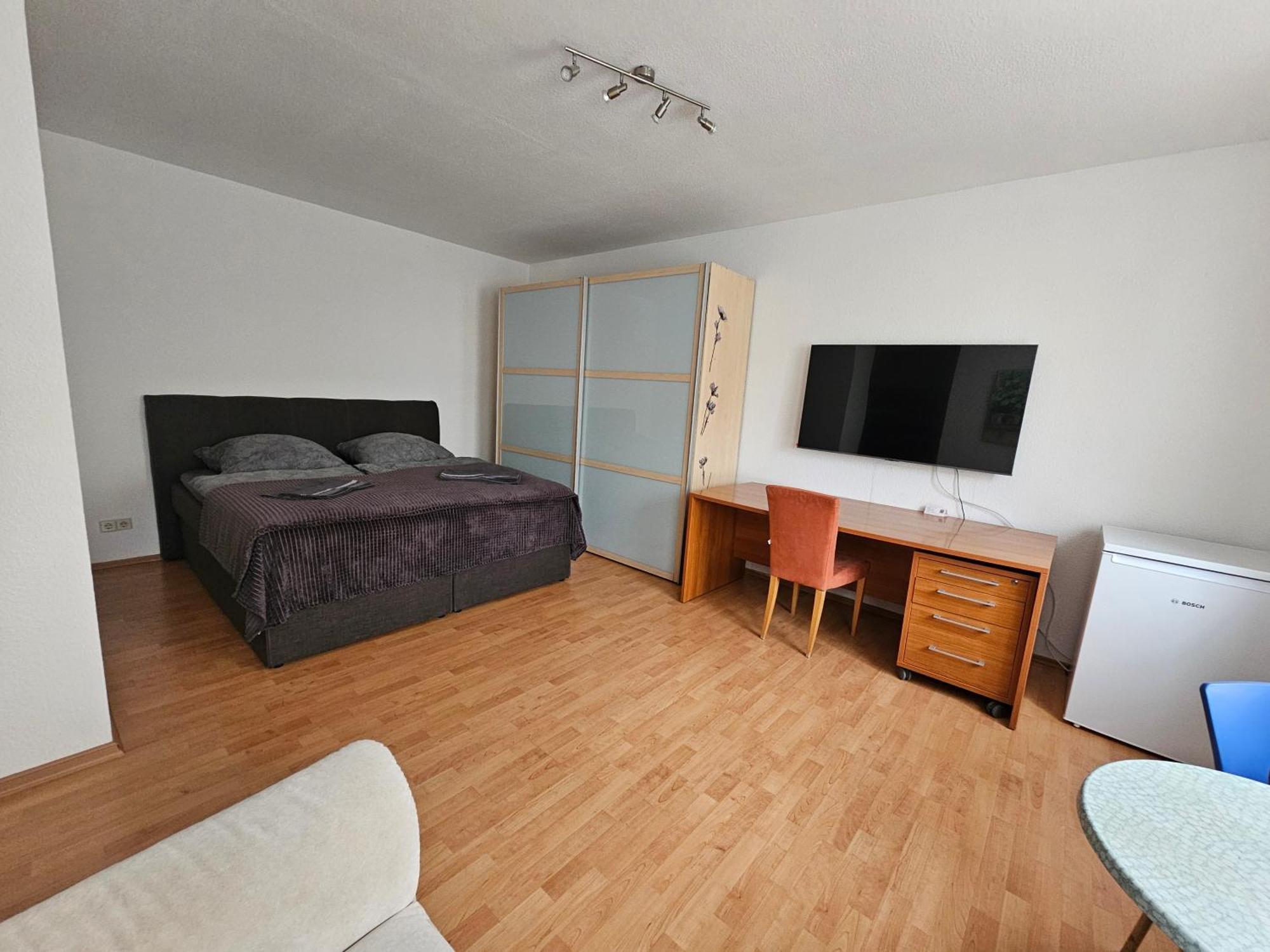 City-Close - King Bed & Free Garage Bayreuth Bagian luar foto